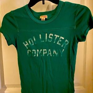 Hollister T-Shirt